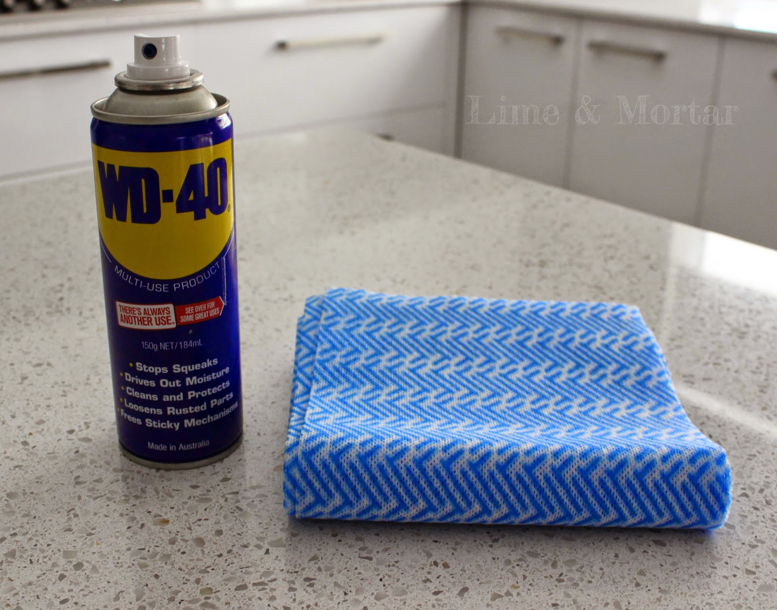 Lime & Mortar Tip Remove Crayon from Chalkboard