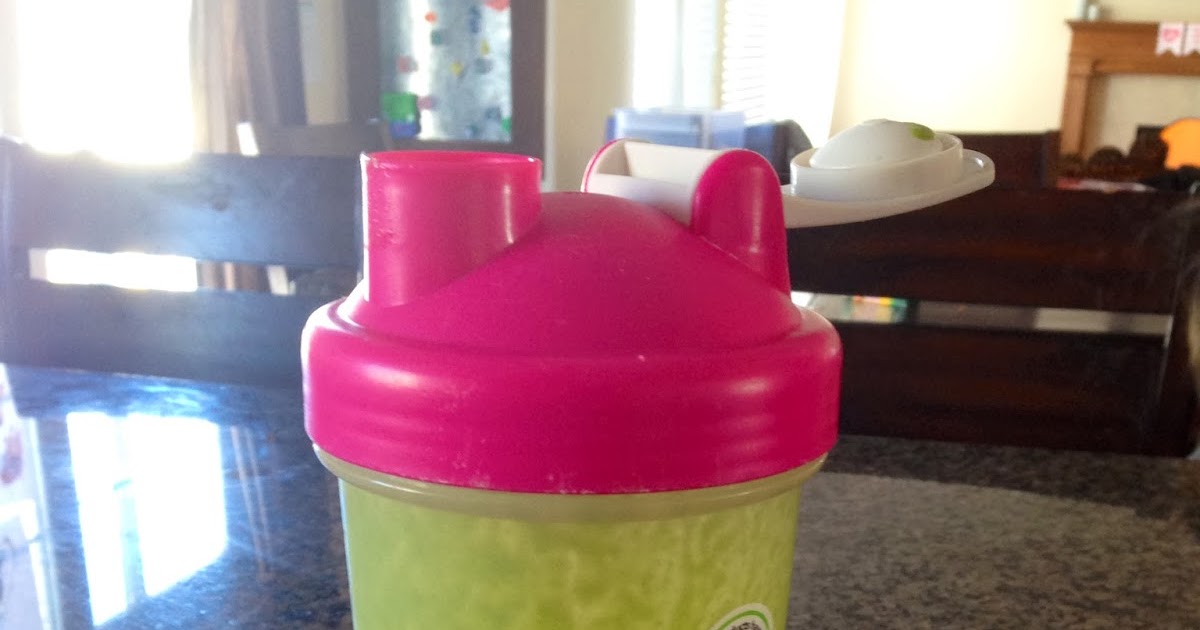 Lindsay Ross Blog Best spinach protein shake!!