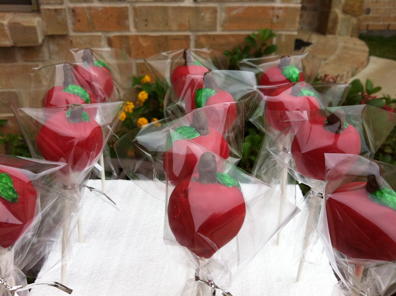 Apple Cake Pops