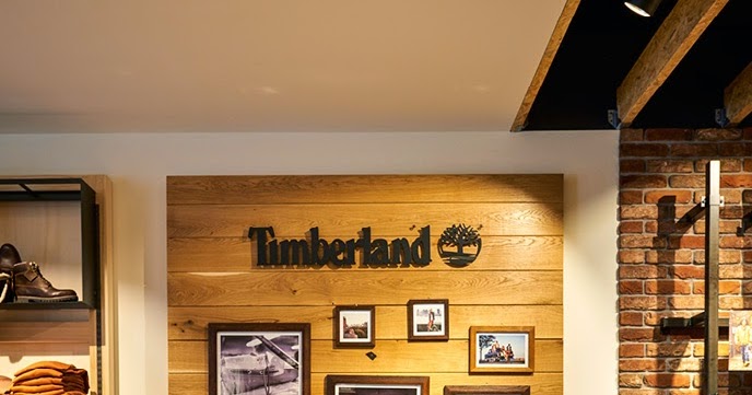 Timberland store flagship glasgow green room www.retailstorewindows.com: Timberland, London