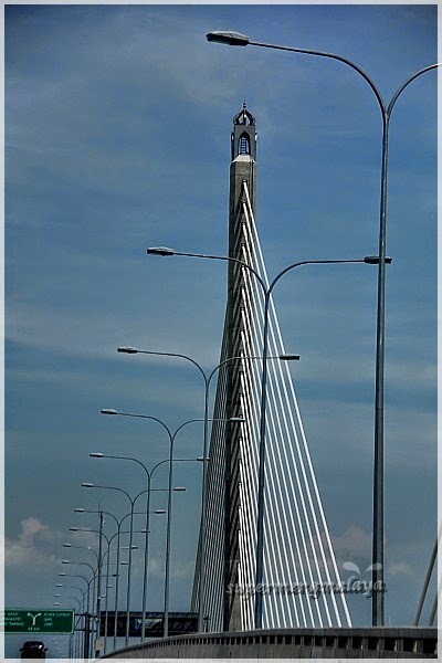 Pulau 2 jambatan panjang pinang SUPERMENG MALAYA:
