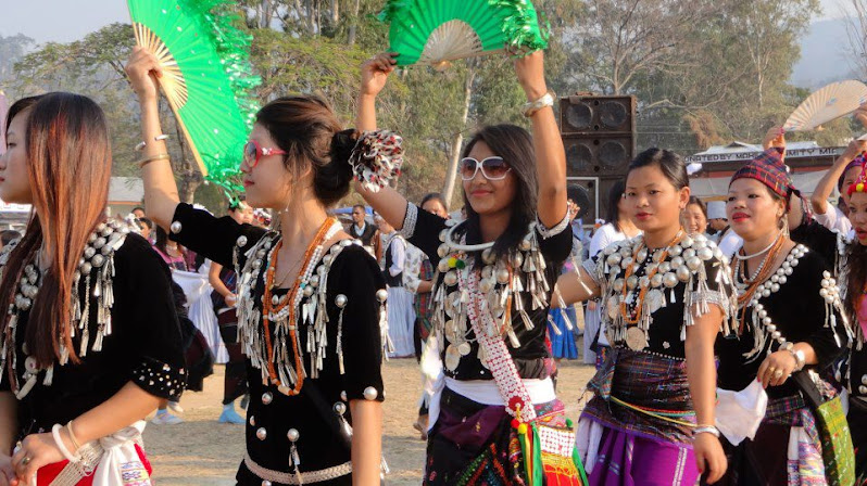 Kachin Girls