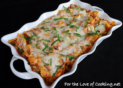 Turkey Italian Sausage, Mushroom, Marinara, and Ricotta Pasta Bake