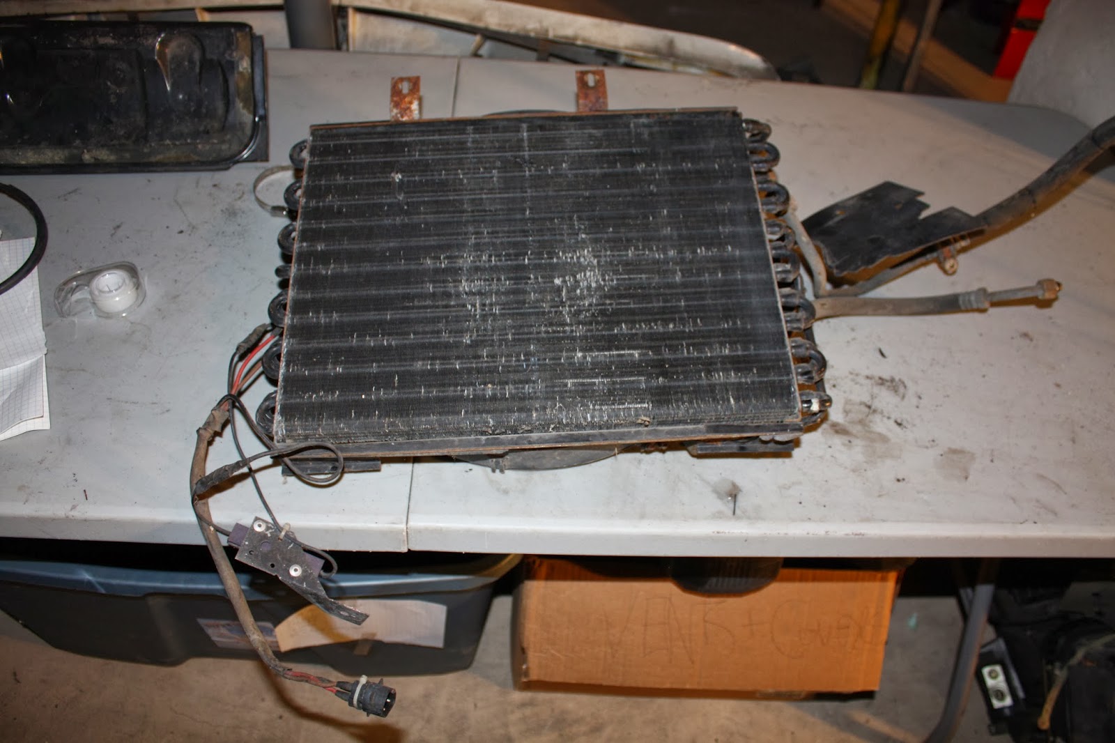 KrEvCon BMW Parts E30 Air Conditioning Condenser and Fan