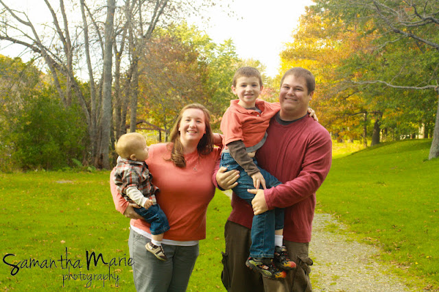 family of four in the fall