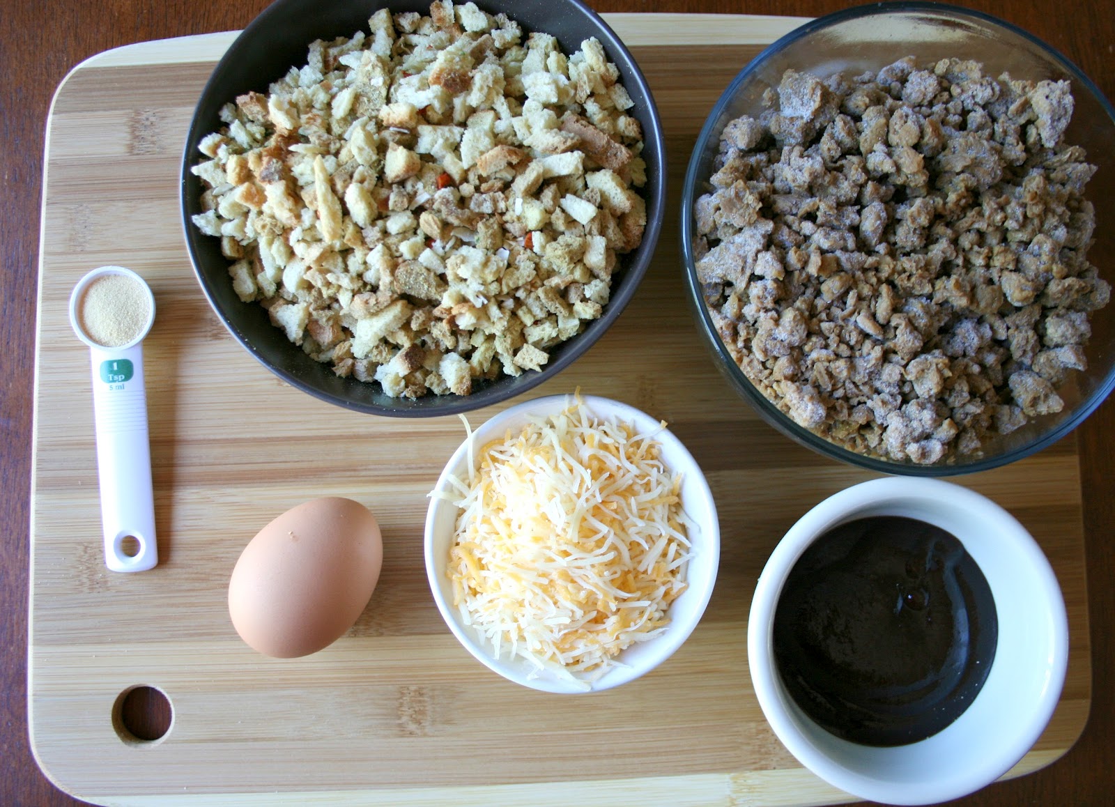 Mini Meatloaf Cupcakes (with vegetarian option) Family Fresh Meals