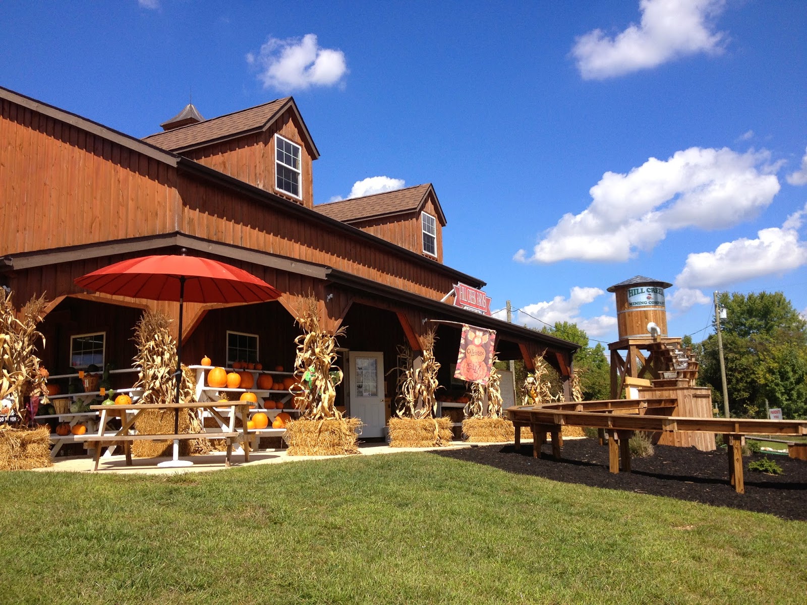 DAILY VACATIONER Local Destination Hill Creek Farms