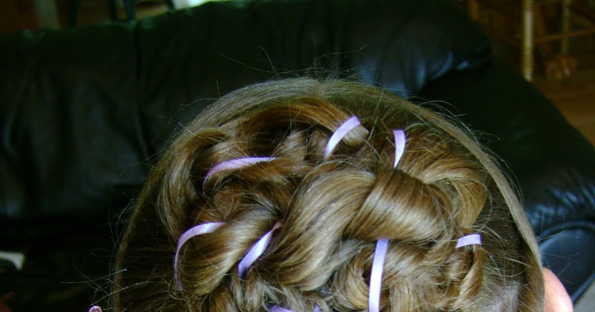 Do's To Choose Knotty Curls Updo