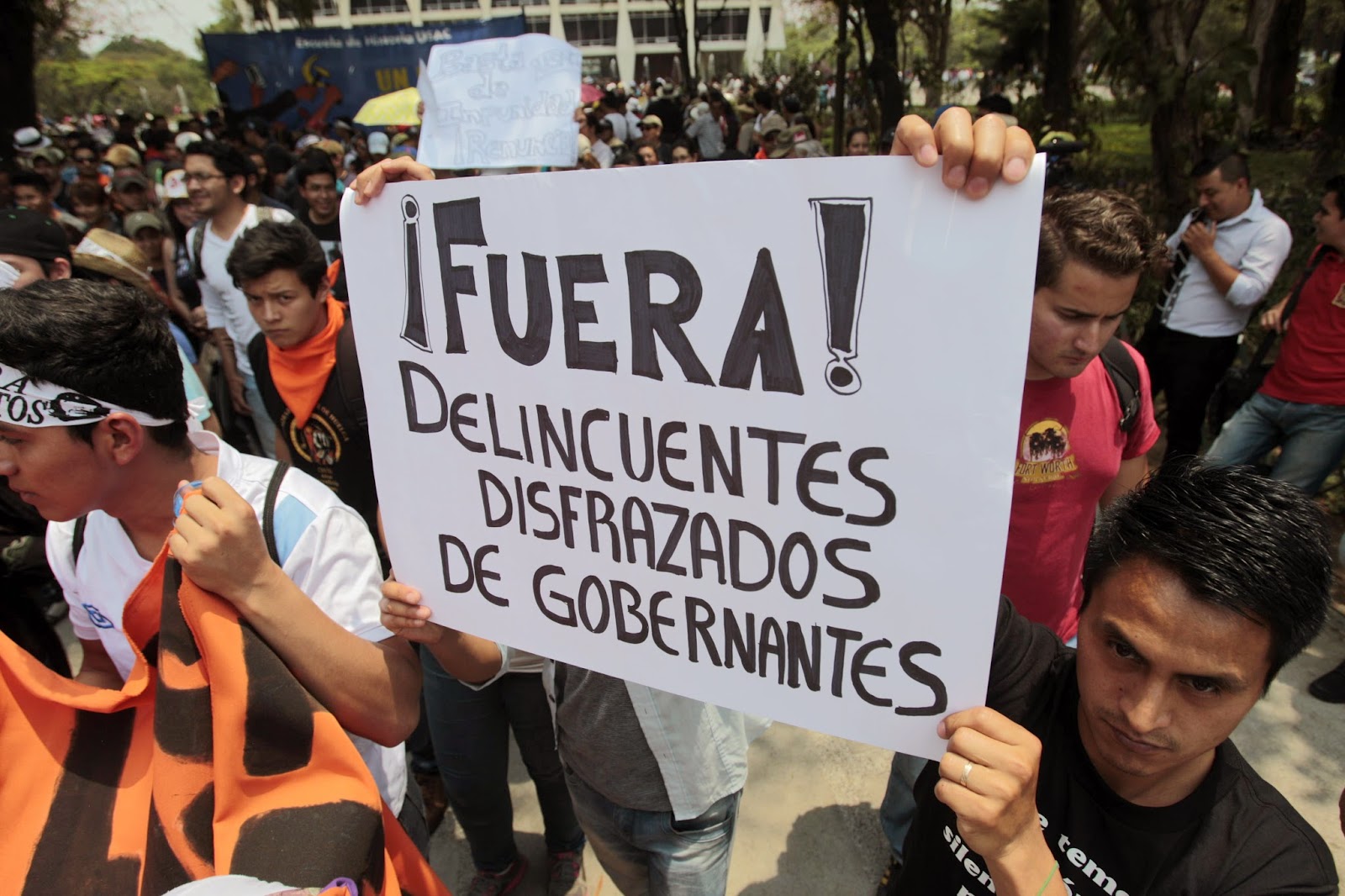 Resultado de imagen para guatemala La derecha corrupta se prepara para la guerra