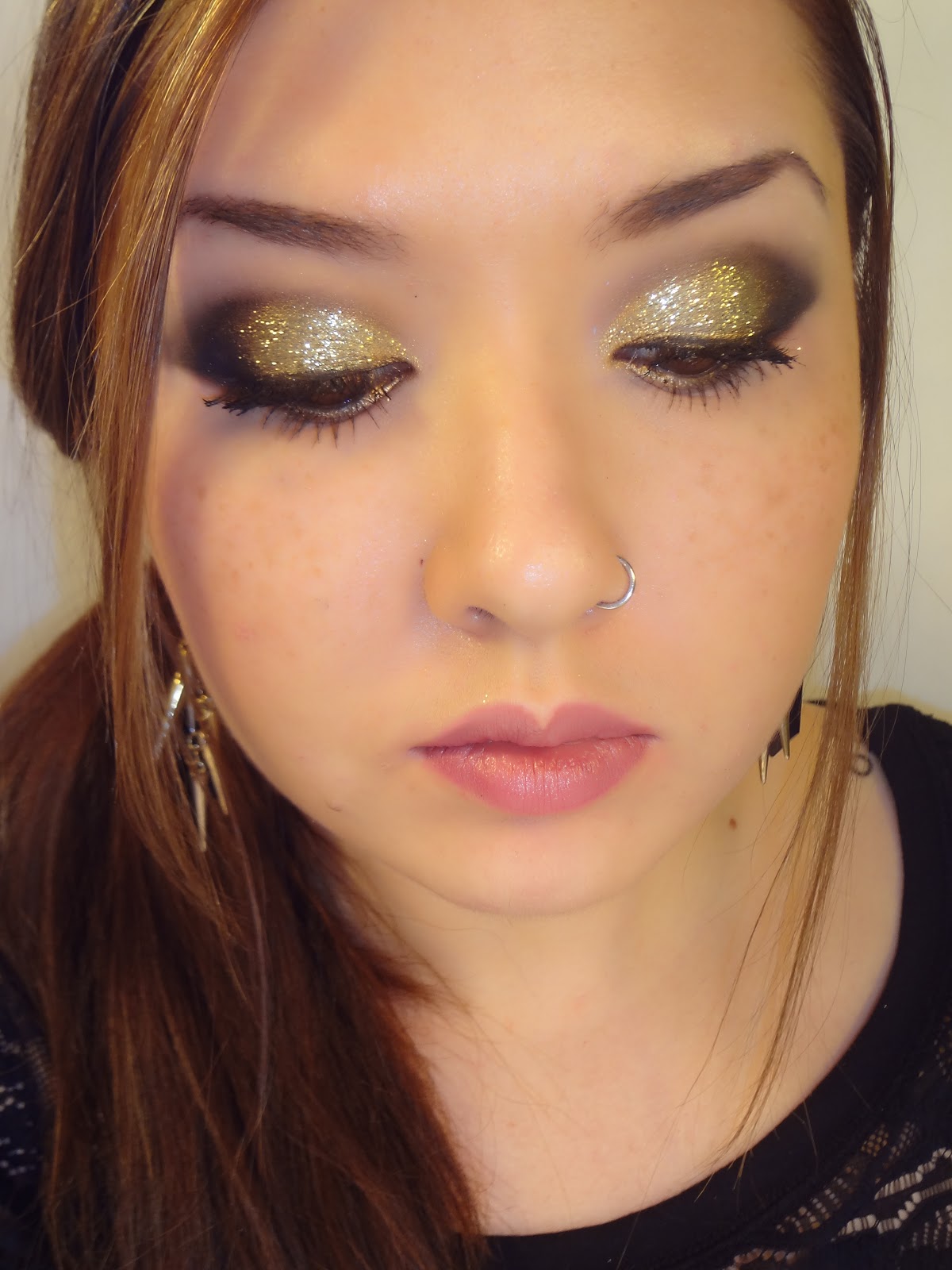 Gold Glitter Makeup
