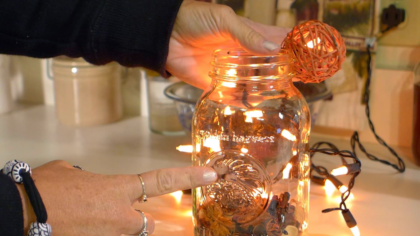 EasyMeWorld DIY Themed Light Jars