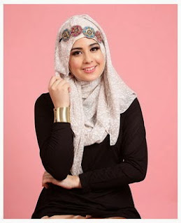 Hijab Modern Terbaru Ala Risty Tagor