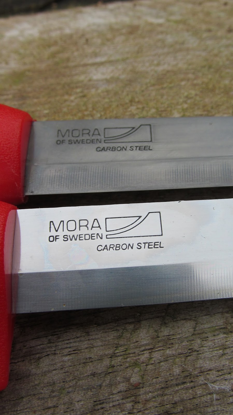 BUZZARD BUSHCRAFT Vinegar etch on a Mora Blade