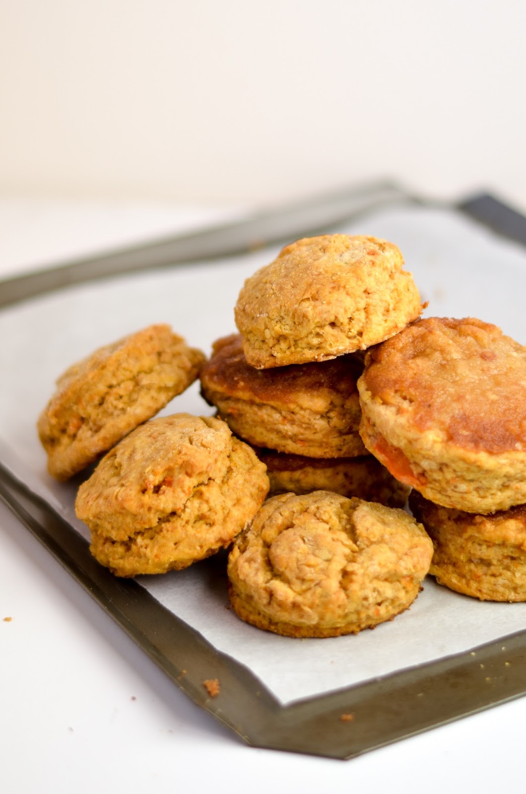 Food mashes// Sweet potato scones with(optional) gingersnap crust