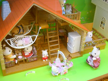 #5 Calico Critters Wallpaper