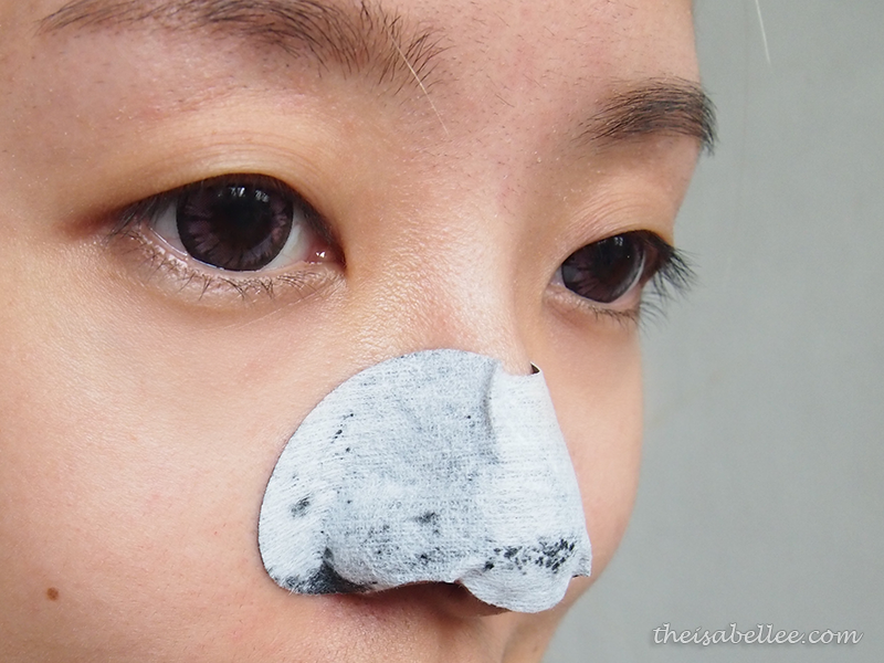 Cettua Charcoal Silky & Clear Nose Strips on nose