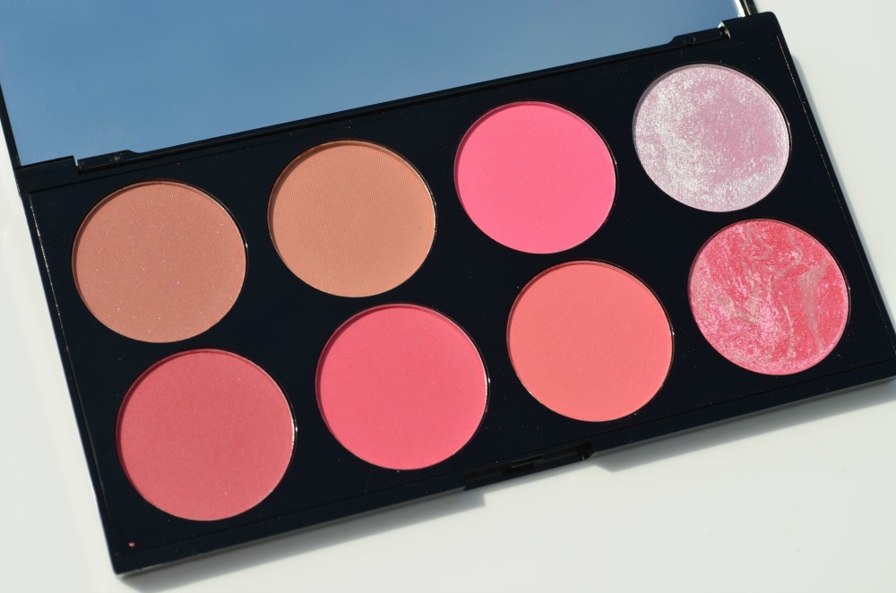http://1.bp.blogspot.com/-0WQ-CgxG7sM/U5tFOtk1HrI/AAAAAAAANiw/bHH00yFtlk0/s1600/Makeup+Revolution+Ultra+Blush+and+Contour+Palette-Sugar+and+Spice+(3).JPG