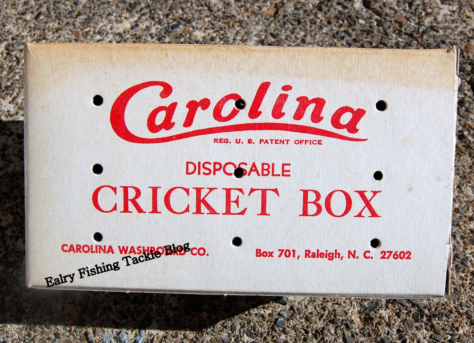 Early Fishing Tackle Carolina Cricket Box