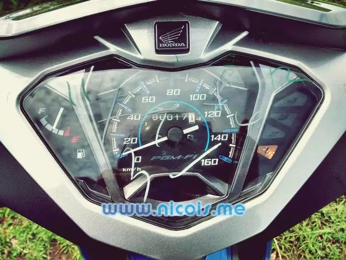 Tampilan dashboard speedometer New Supra X 125 FI 2014 Tampilan dashboard speedometer New Supra X 125 FI 2014