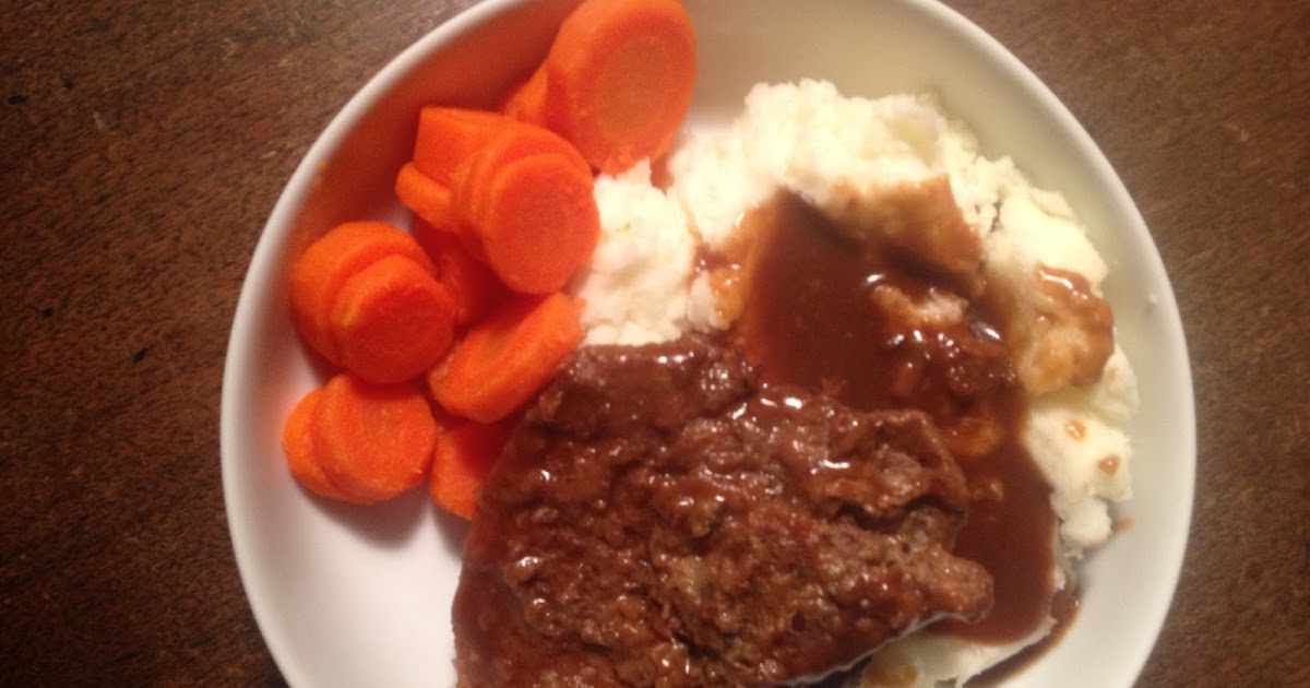 Cherry Lane Cooks Cube Steak With Red Wine Gravy