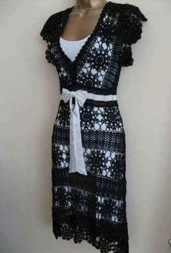 vestido preto de crochê