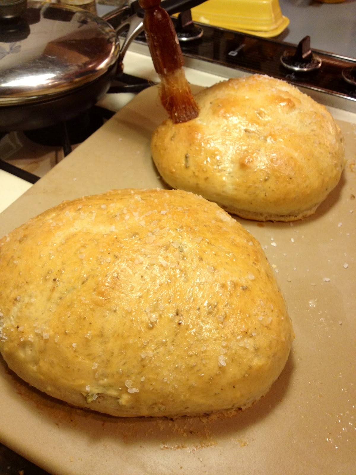 Hungry Hungry Highness Macaroni Grill Bread and Gilmores! WWTBFCD?*