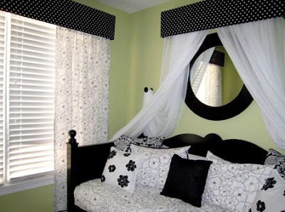 Diseño de Dormitorios Pequeños en colores Blanco y Negro