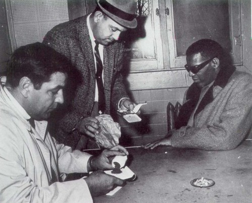 Ray Charles Video Museum: Ray Charles Is In Town - Chronology 1961