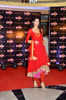 Nargis Fakhri Looking good in Red Chudidara at Gaja store in Nariman Point