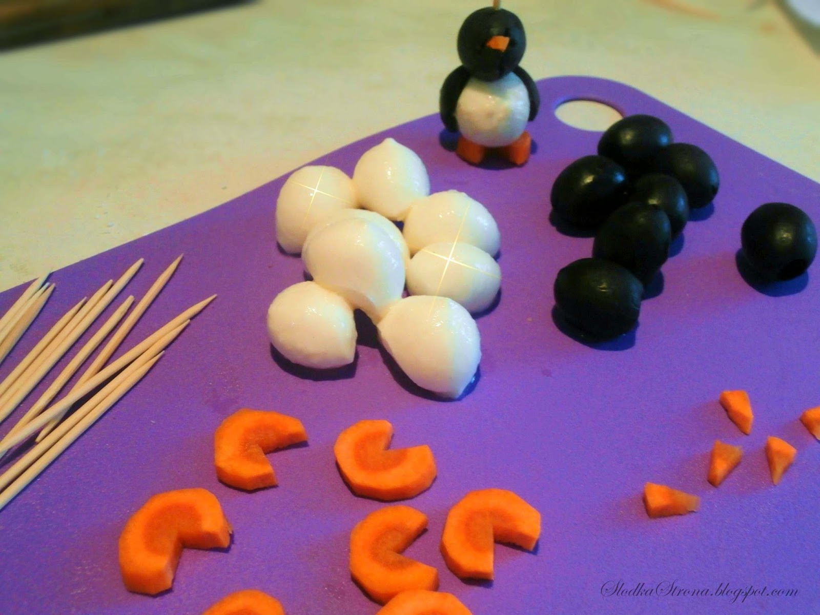 Pingwinki z Mozzarelli i Oliwek