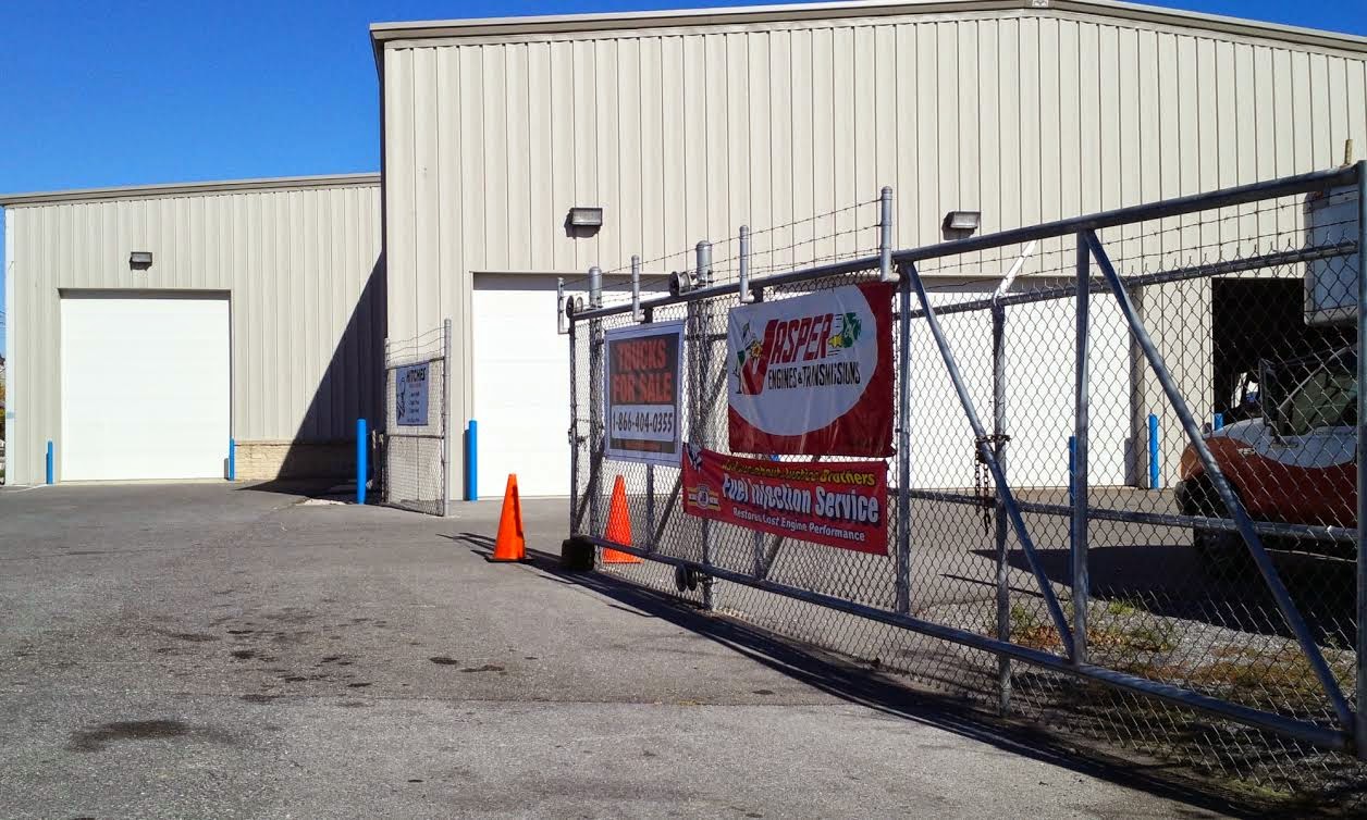 WashCo Chronicle ToworTreat Mummers' Parade Spectators Towed from