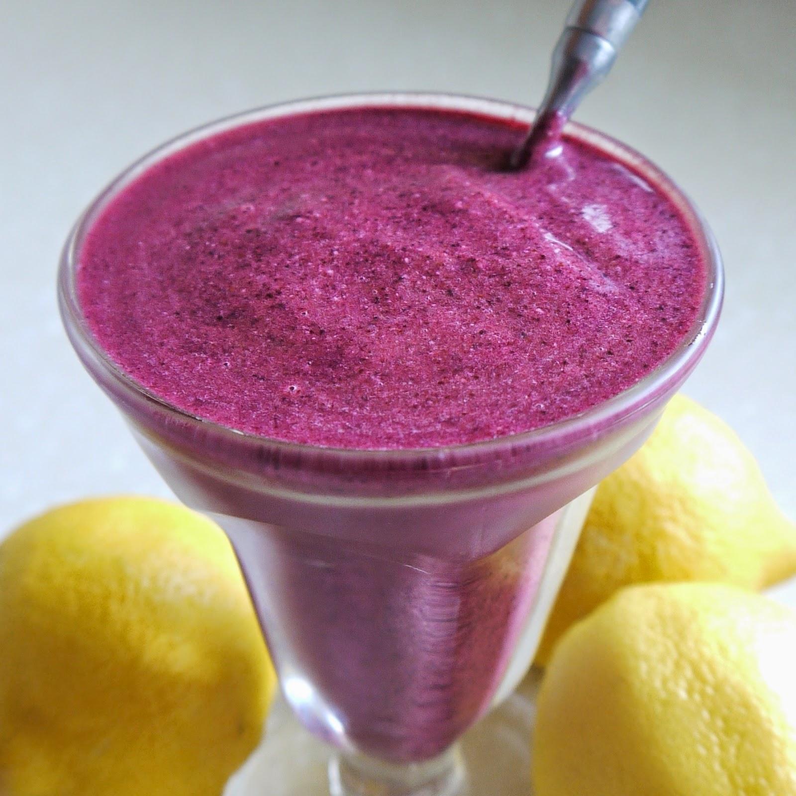 Being the Secret Ingredient Lively Blueberry Lemon Smoothie
