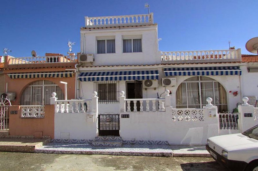 Achat bungalow a Torrevieja-Alicante-Espagne zone san luis prix 70.000€ ref:FM003