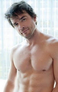 Matthew-Settle-shirtless-3.jpg