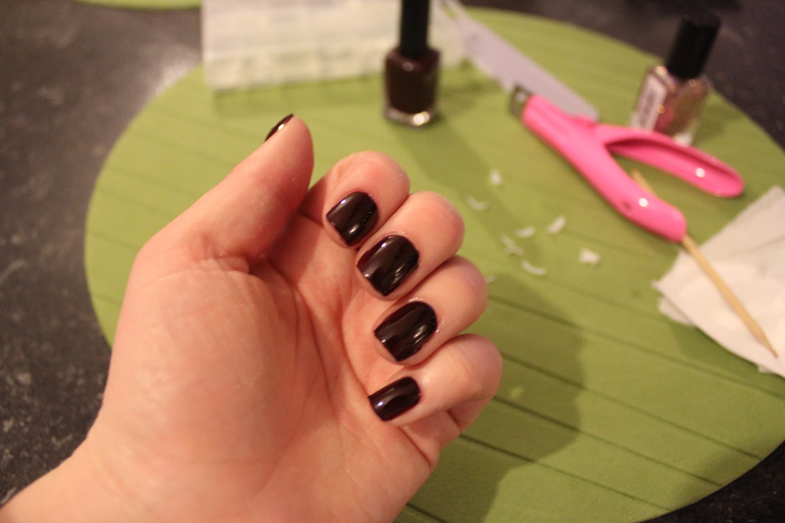 Kiss Full Cover Nails, Square Short...