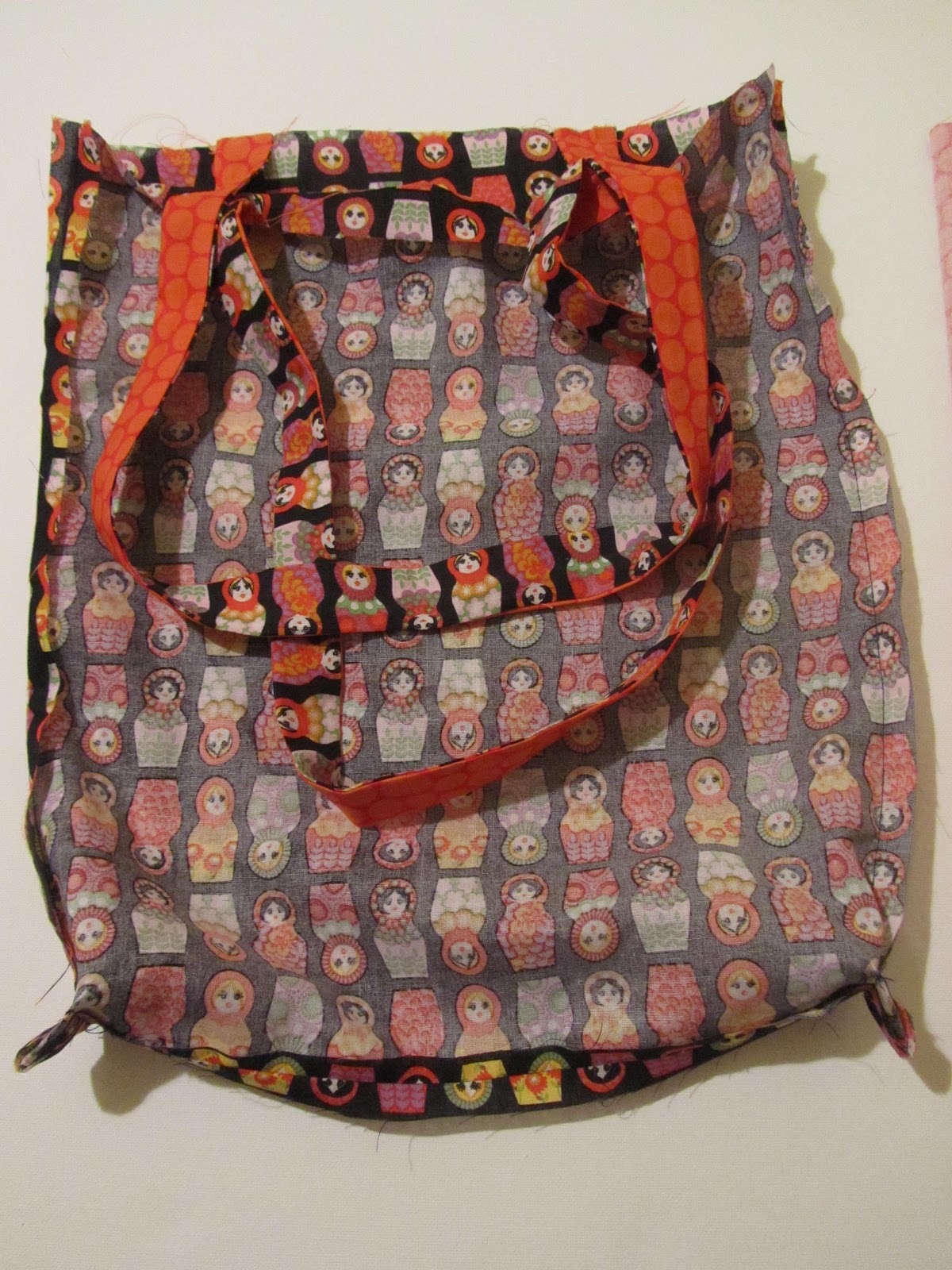 fairislerona How to make a reversible tote bag and corsage....