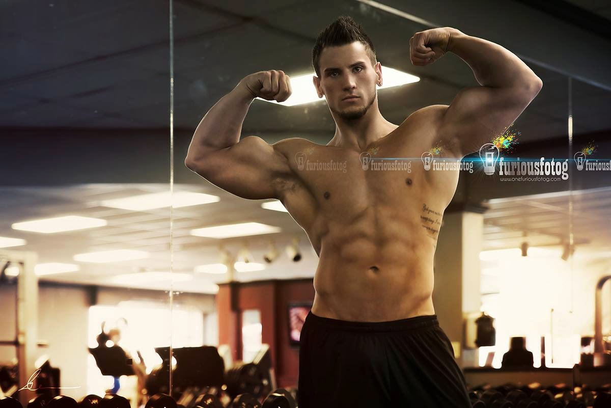 Daily Bodybuilding Motivation Handsome Male Model Shawn Dawson