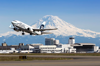 Alaska Airlines 737 departing from SeaTac