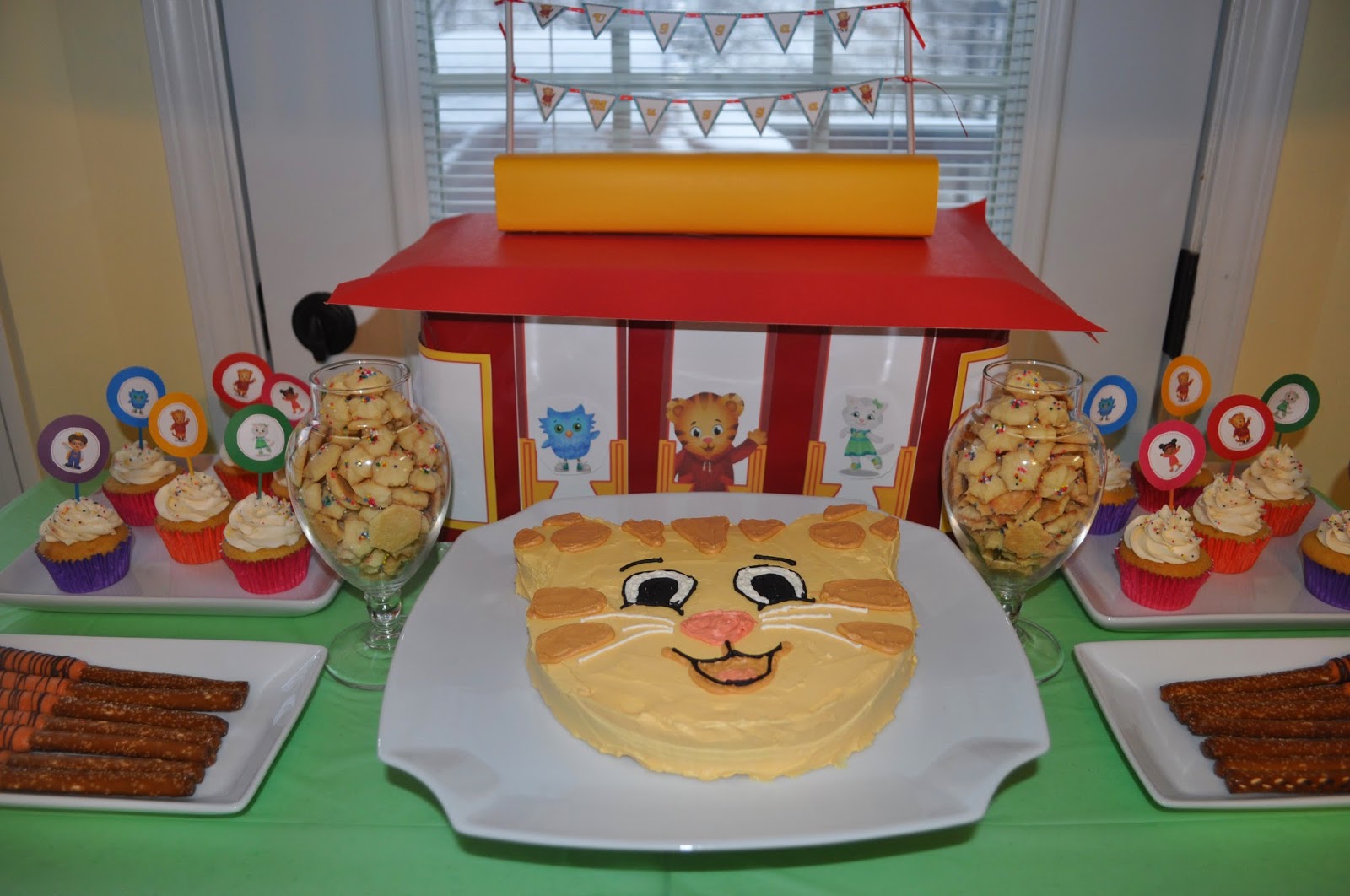 Daniel Tiger Cake and Birthday Party You're Gonna Bake It After All
