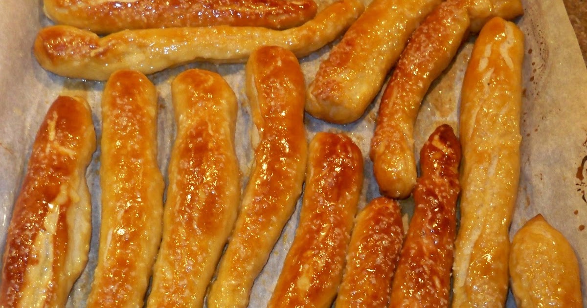 Lee Cooks, Margy Eats Homemade Pretzels