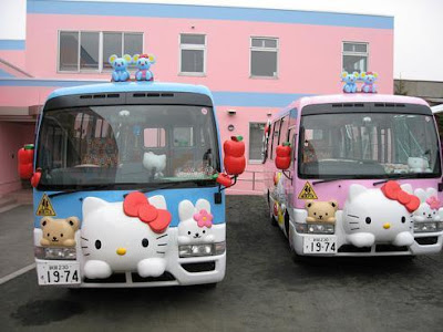 Hello Kitty school bus