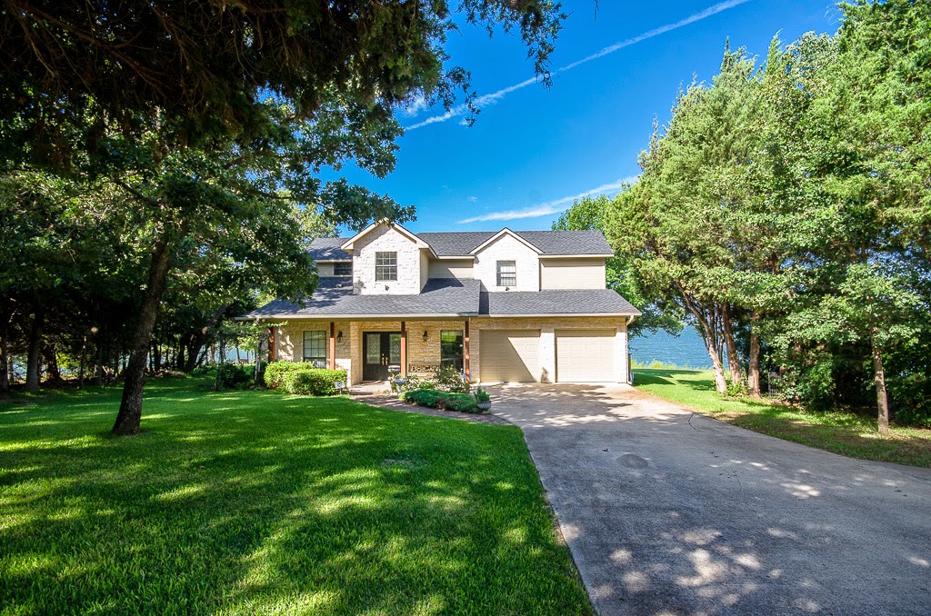 Richland Chambers LakeSide Dreaming What are the good deals on Richland Chambers?