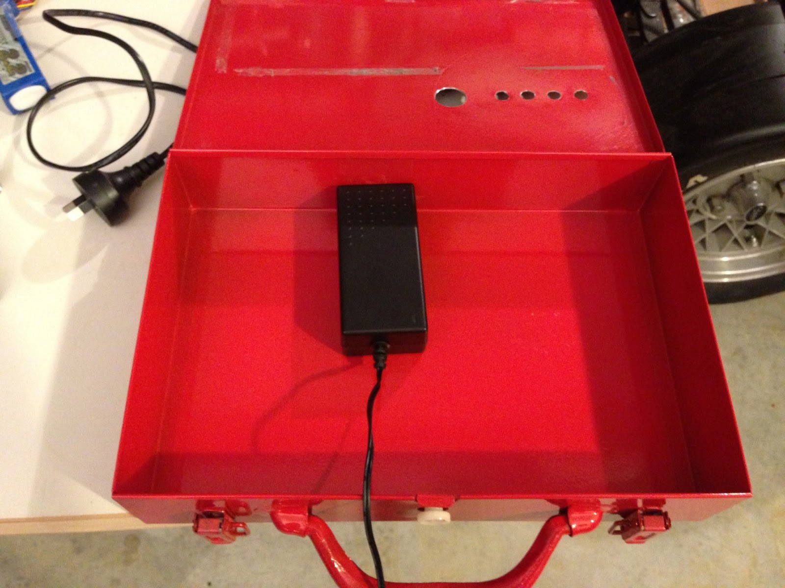 Bluefish Lipo Battery charging station Safe metal box