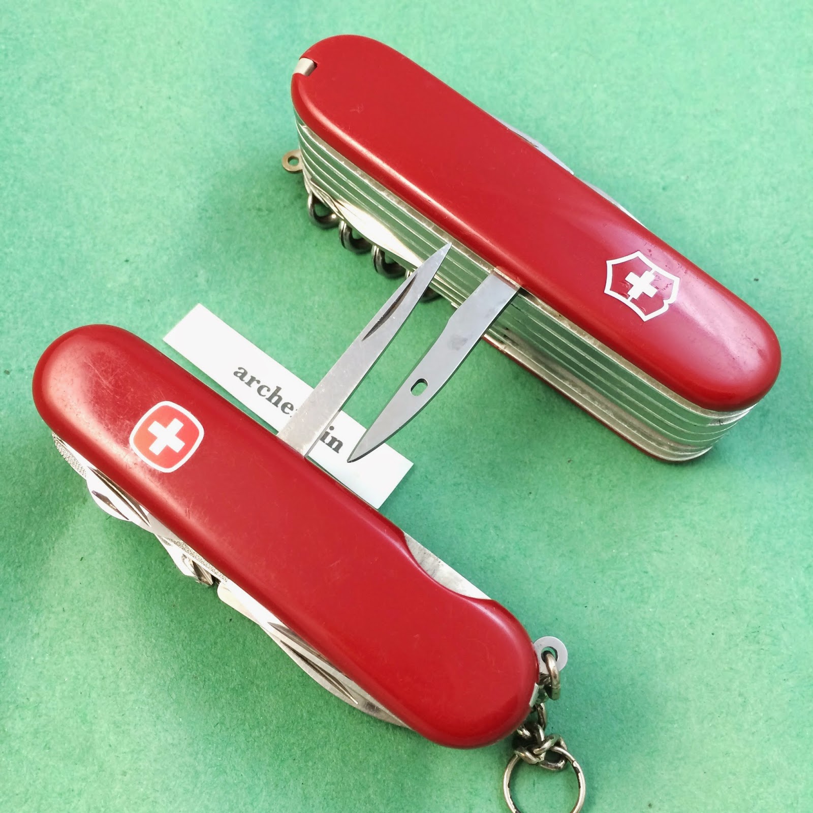 archerwin's Swiss Army Knives REVIEW Victorinox SwissChamp vs Wenger