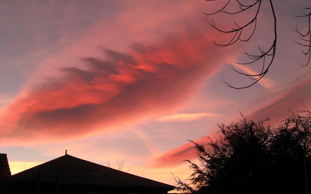 76+ Gambar Awan Merah Terlihat Keren 76+ Gambar Awan Merah Terlihat Keren
