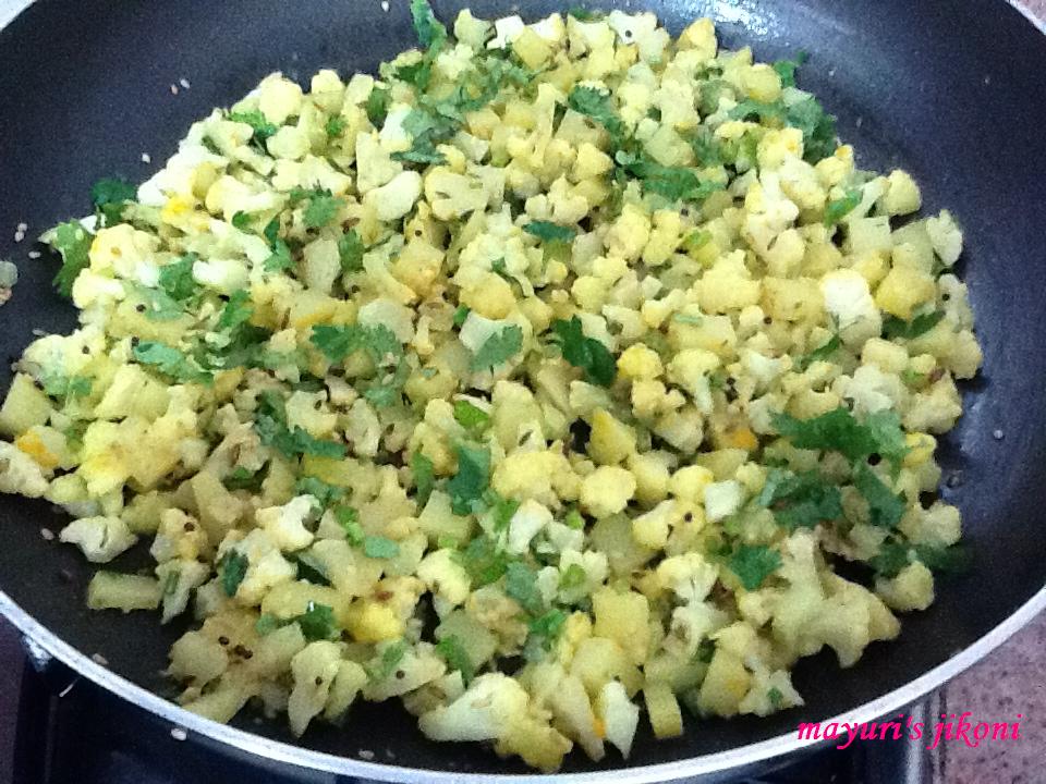 Mayuri's Jikoni 32. cauliflower potato shaak