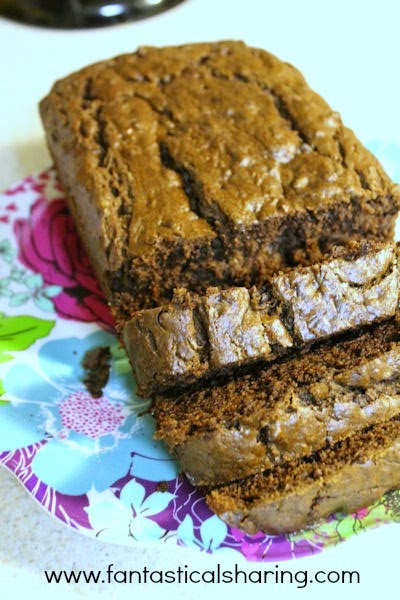 Triple Chocolate Banana Bread | It's not your typical banana bread! This one packs a triple chocolate threat #recipe #chocolate #banana #bread