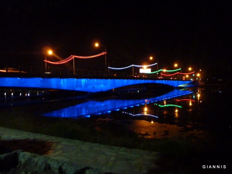 P1010188 Isfahan Bridge Iran.JPG