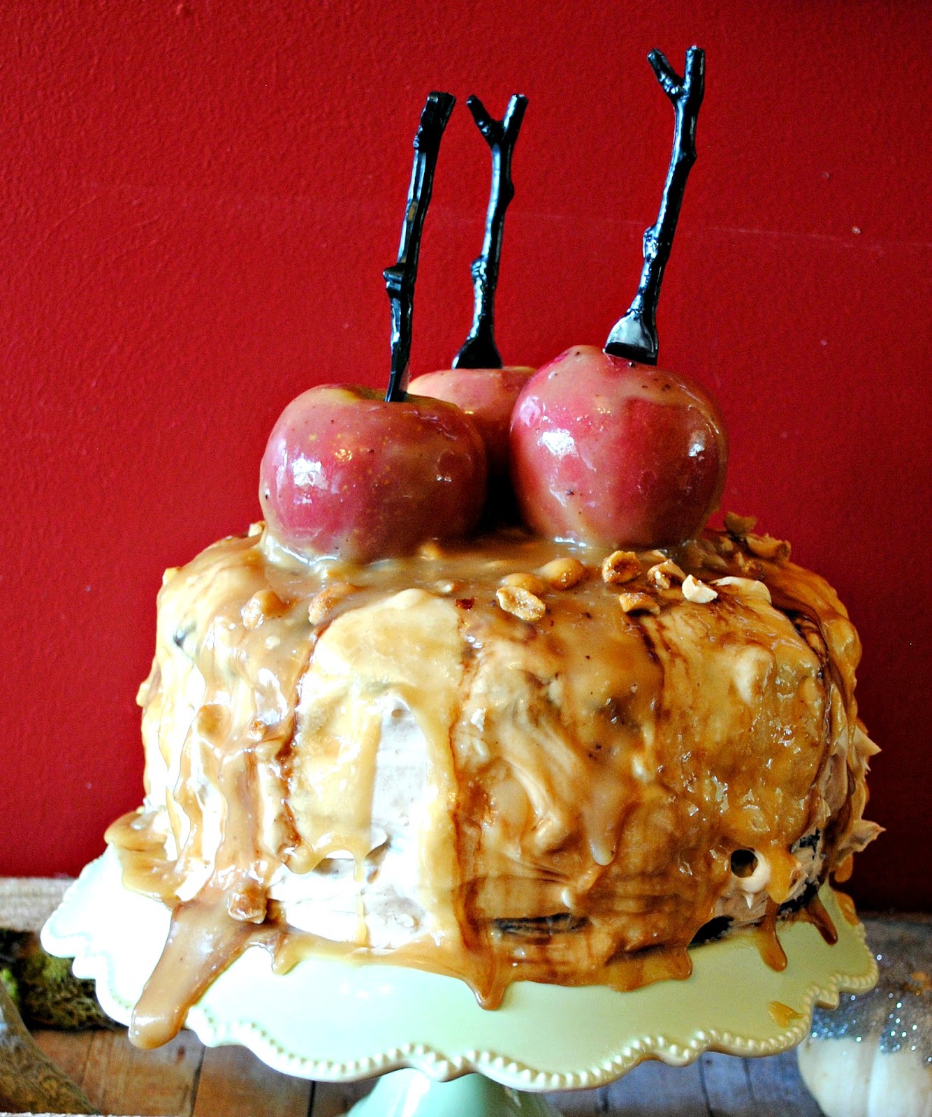 Fizzy Party Salted Caramel Apple Snickers Cake