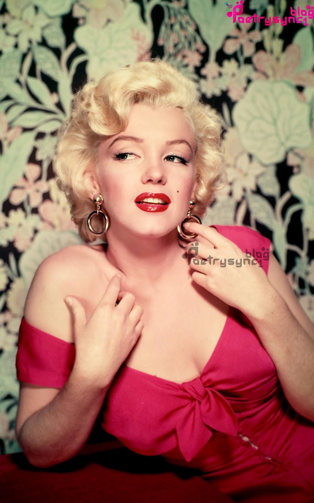 Marilyn Monroe In Red Dress With Her Basic Information | Poetry|Quotes